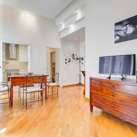 Crescenzio St Peter's House Apartment Rome