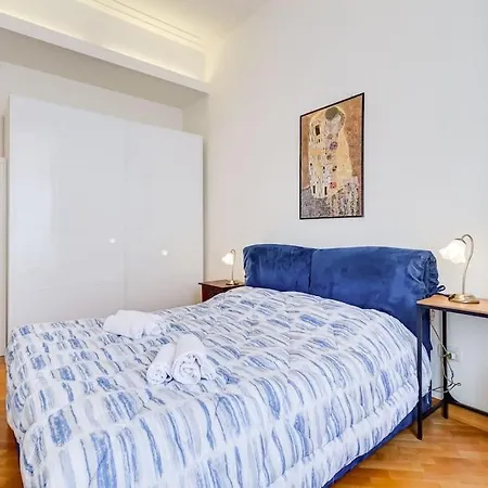 Crescenzio St Peter's House *