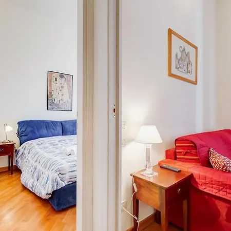 Apartment Crescenzio St Peter's House Rome