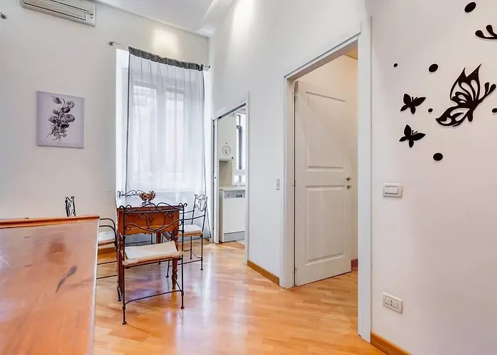 Crescenzio St Peter's House Rome