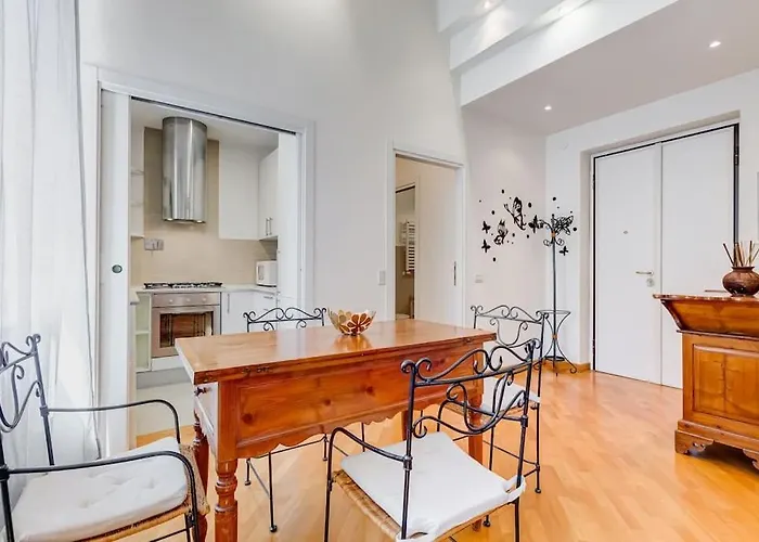 Crescenzio St Peter's House Apartment